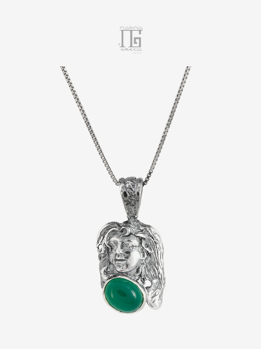 Pendente “Fortuna” in Argento con Volto Dea Venere e Pietra Agata Verde Cod. MGK 3850 V-2